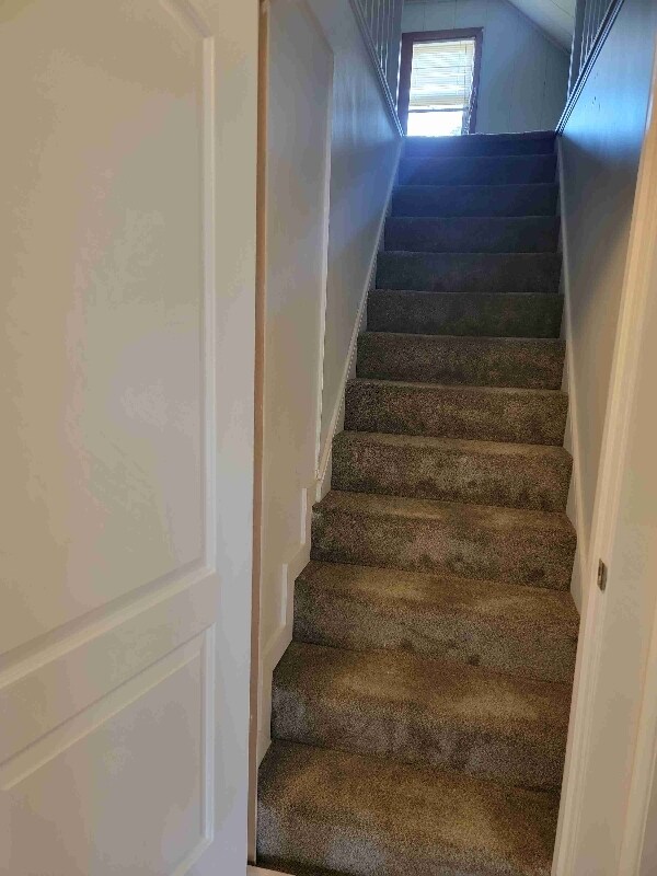 Building Photo - 1502 N Beaver St