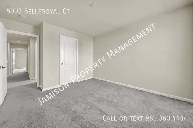 Building Photo - 5002 Belleroyal Ct