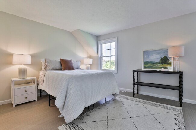 Building Photo - 6 Veterans Rd