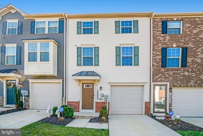 Building Photo - 16627 Tortola Dr