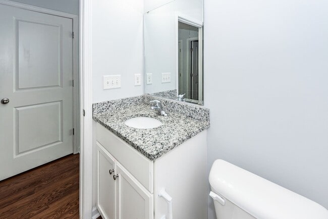 Building Photo - 2 Bedroom, 2 Bathroom Duplex - Moncks Corner