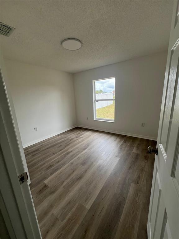 Building Photo - 470 Windrush Dr
