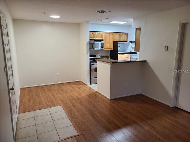 Building Photo - 208 Afton Square