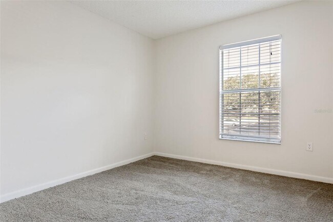 Building Photo - 2690 Coral Landings Blvd