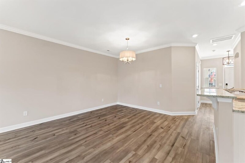 Building Photo - 327 Nettle Ln