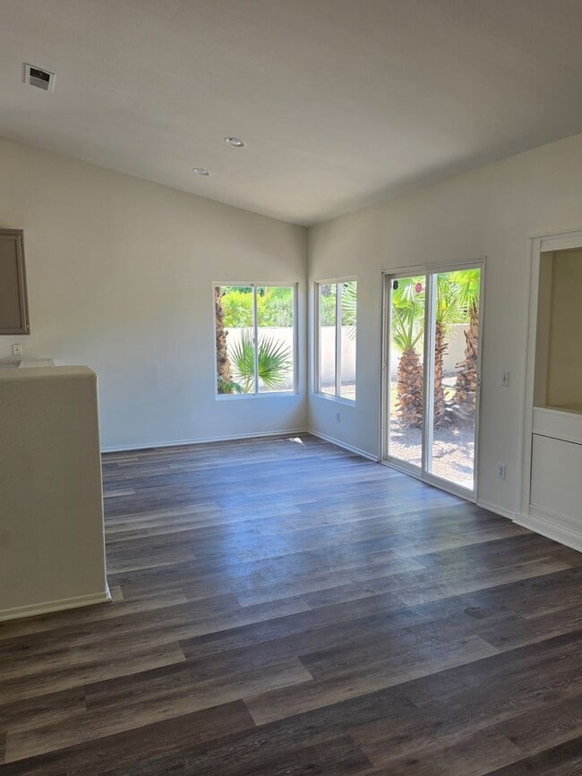 Building Photo - 78755 Irwin Cir