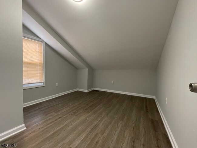 Building Photo - 37 12th Ave