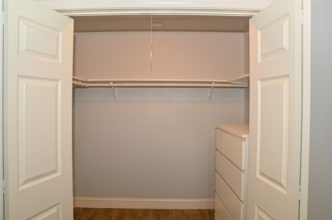 Building Photo - 5254 N Braeswood Blvd