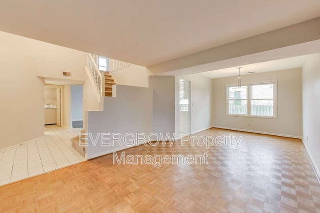 Building Photo - 11309 Lynchburg Way