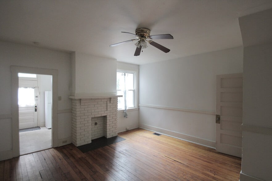 Building Photo - 126 S Trenton Ave