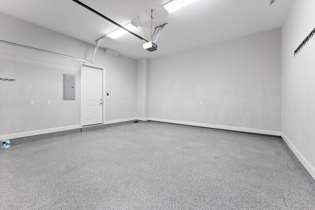 Building Photo - 114 Magnolia Grn St