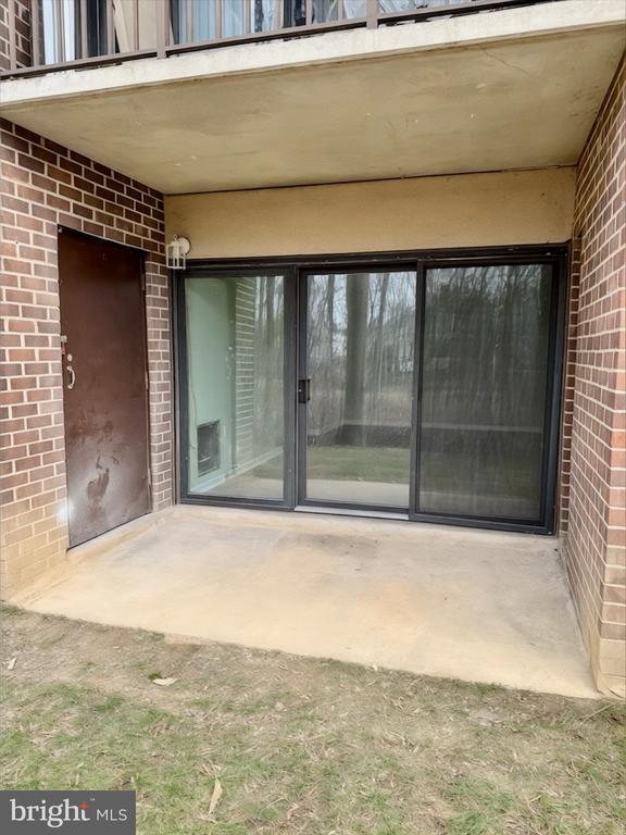 Building Photo - 15712 Dorset Rd