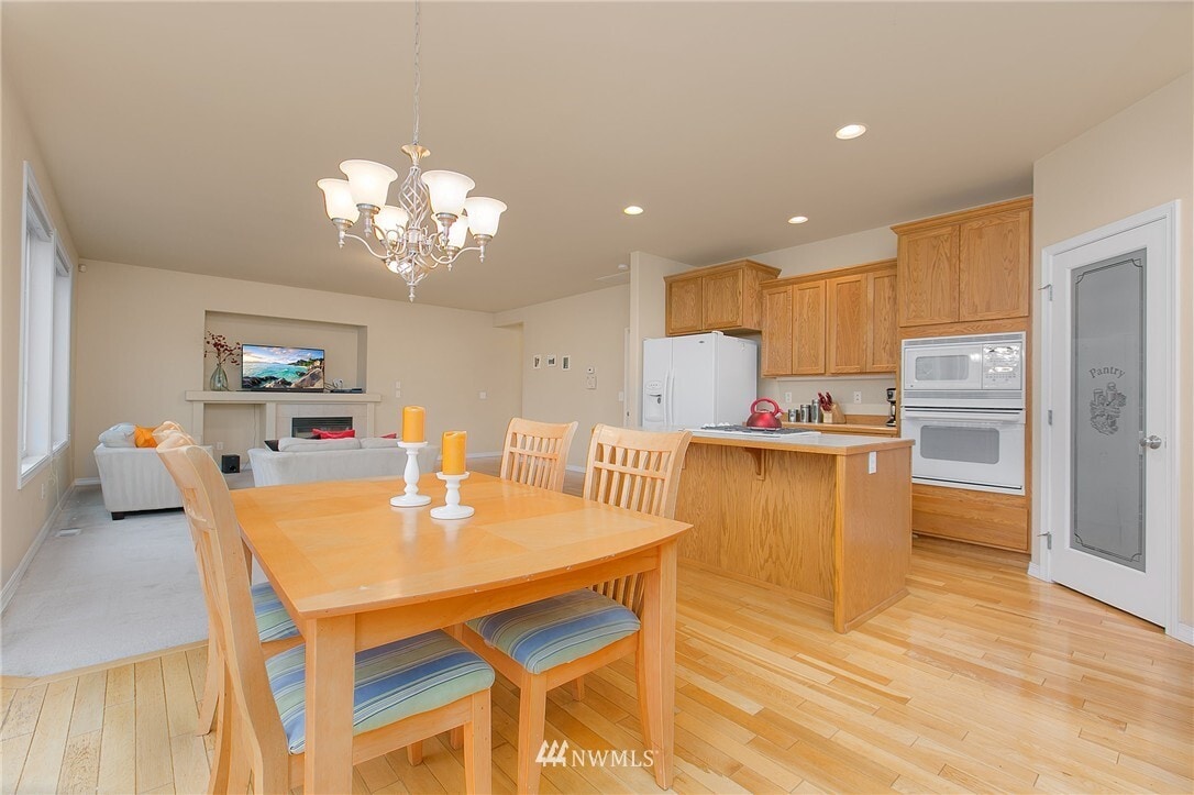 Building Photo - 13607 NE 202nd St