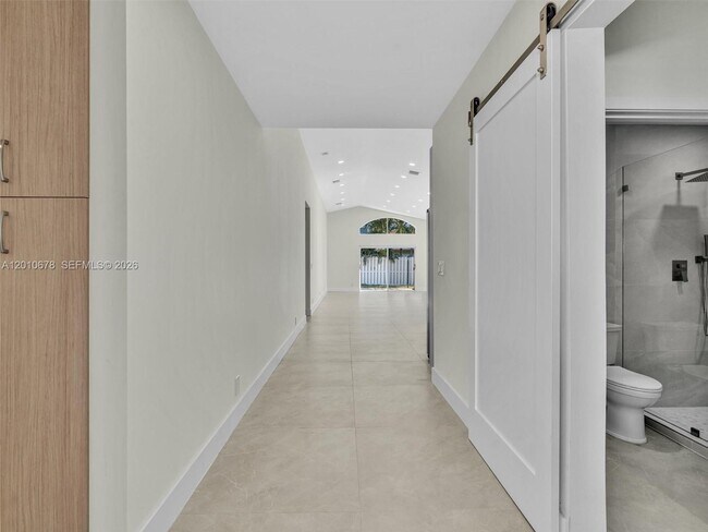 Building Photo - 3863 SW 53rd Pl