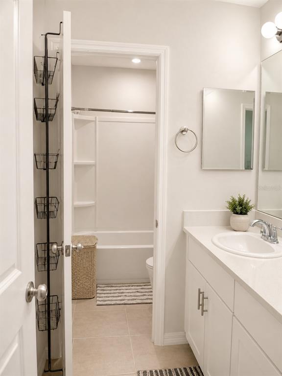 Building Photo - 5225 Tuscany Ln