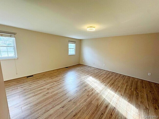 Building Photo - 19479 Scenic Harbour Dr