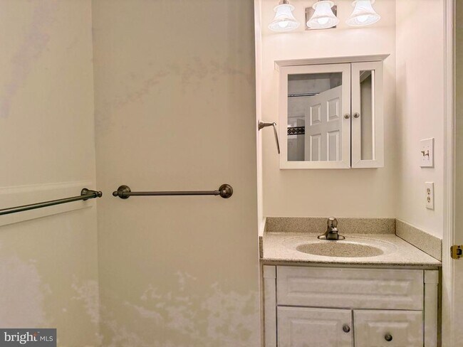 Building Photo - 9108 Shotgun Ct