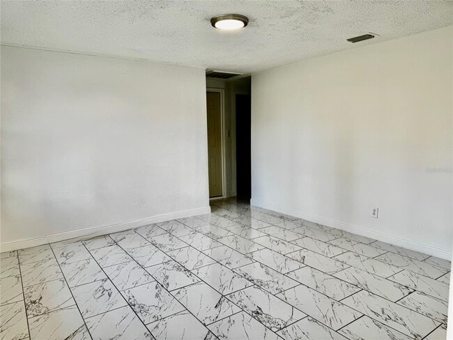 Building Photo - 5500 65th Terrace