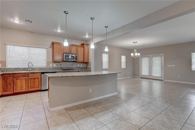 Building Photo - 953 Tafalla Ct