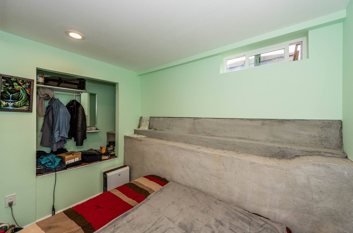 Building Photo - 105 S 32nd St