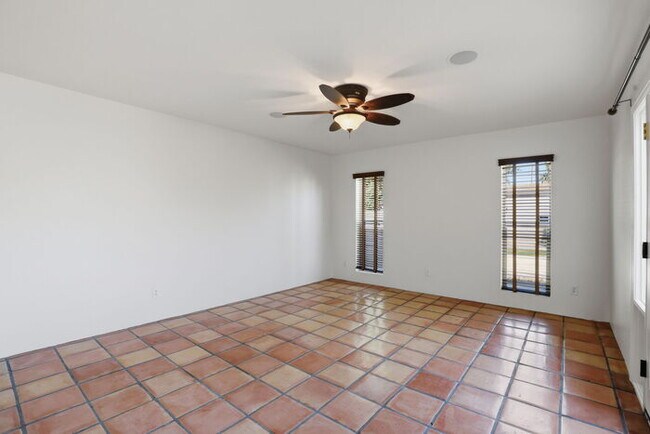 Building Photo - Beautiful Home in McCormick Ranch