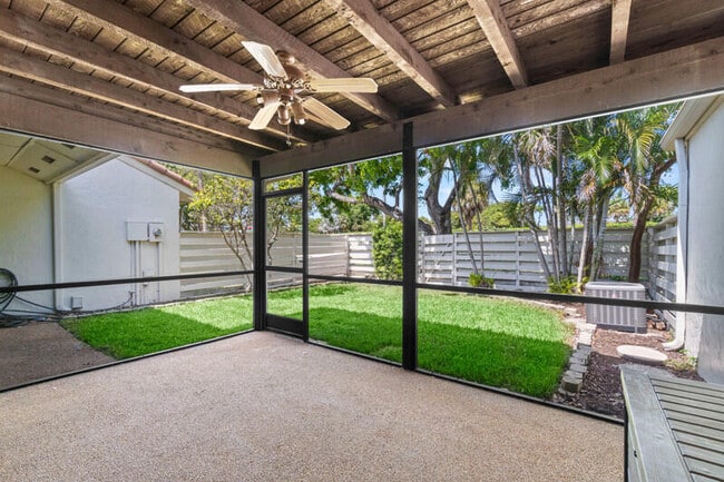 Building Photo - 21701 Altamira Ave