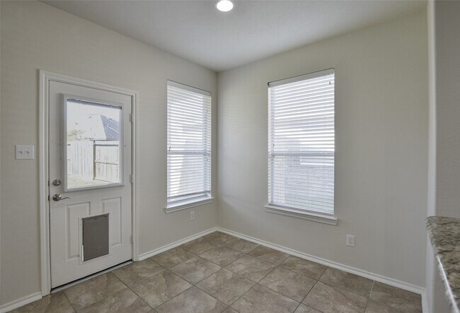 Building Photo - 3618 Orchard Valley Ln