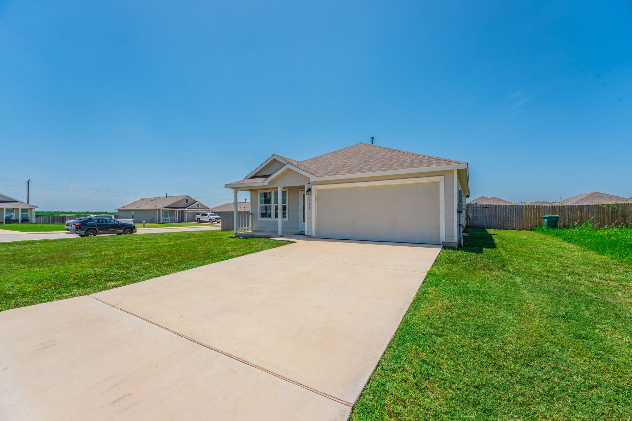 Building Photo - 360 Agave Cir