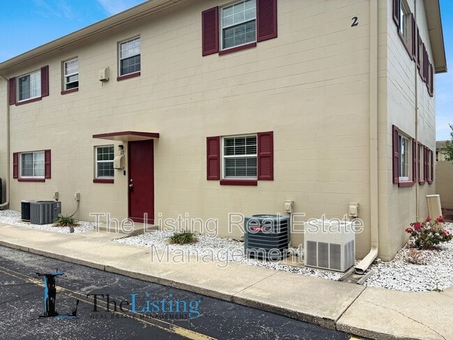 Building Photo - 5505 Hernandes Dr