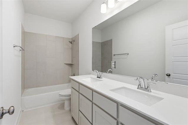 Building Photo - 2605 Fargo Pl