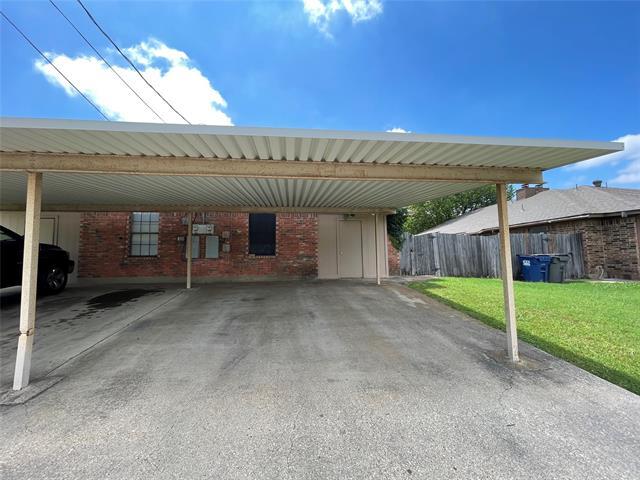 Building Photo - 1754 Carrington Dr