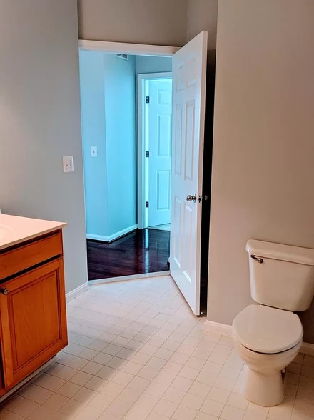 Bathroom Entry - 2465 Army Navy Dr