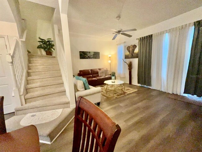 Building Photo - 1207 S Beach Cir
