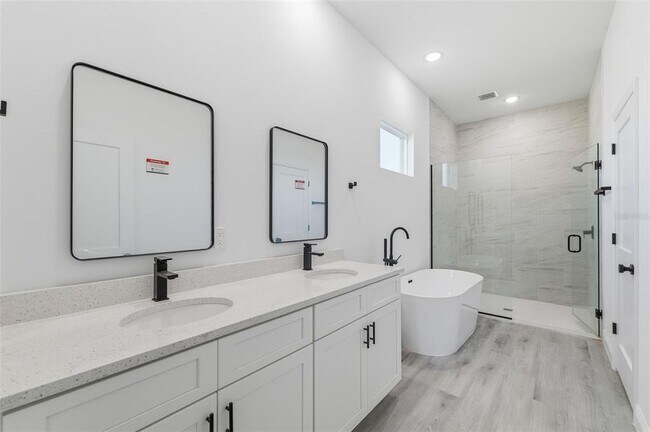 Building Photo - 3699 SW 169th Ct