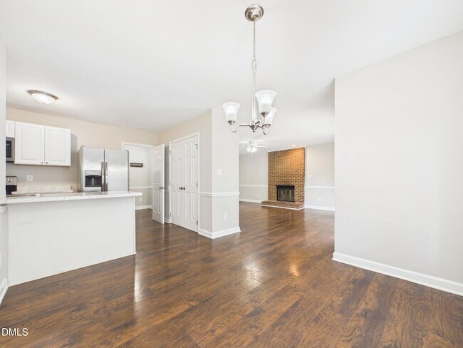 Building Photo - 3516 Casine Ct