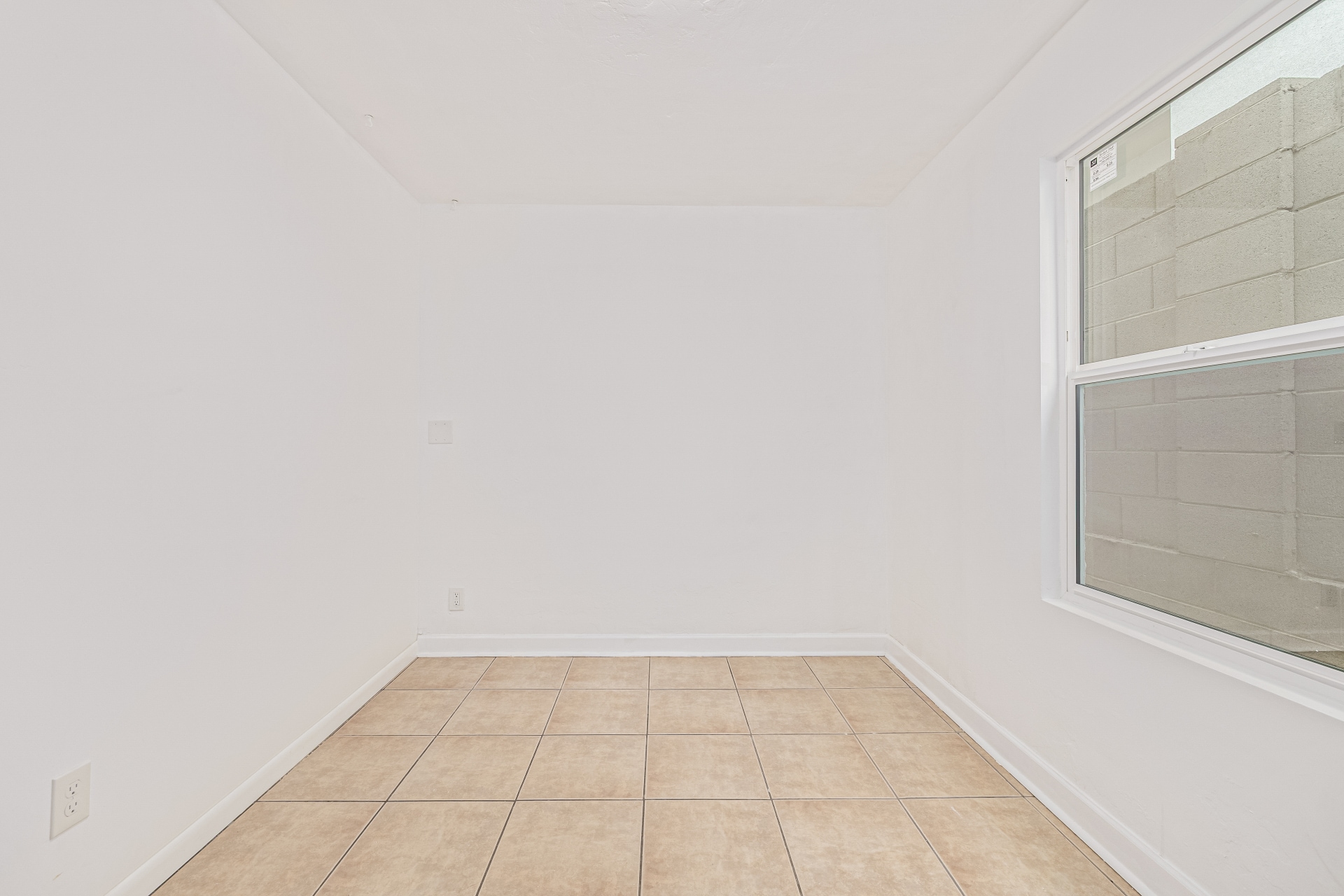 Building Photo - 4516 N 8th Pl