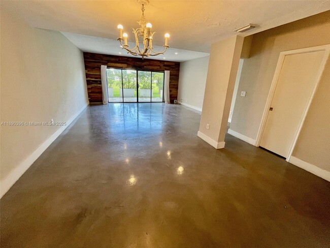 Building Photo - 9007 SW 62nd Terrace