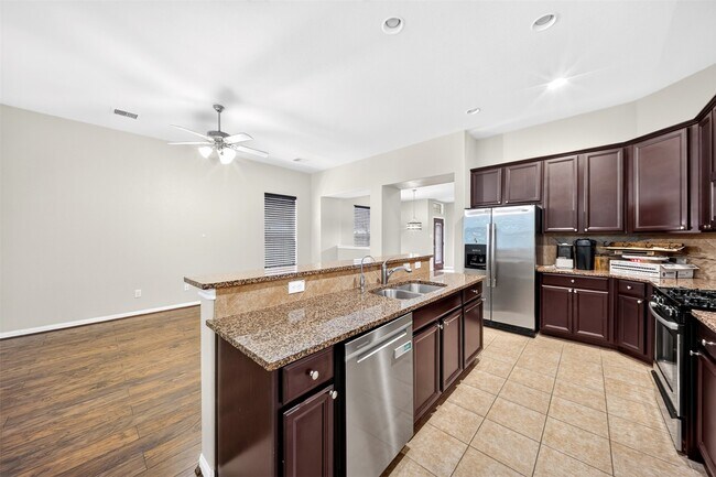 Building Photo - 7216 S Boulder Cliff Ln