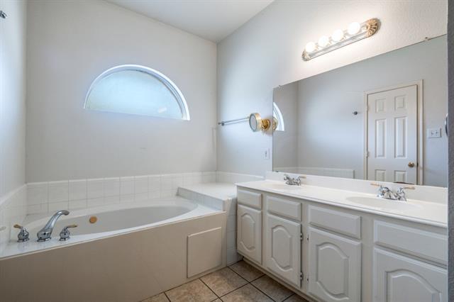 Building Photo - 1073 Arborview Pl