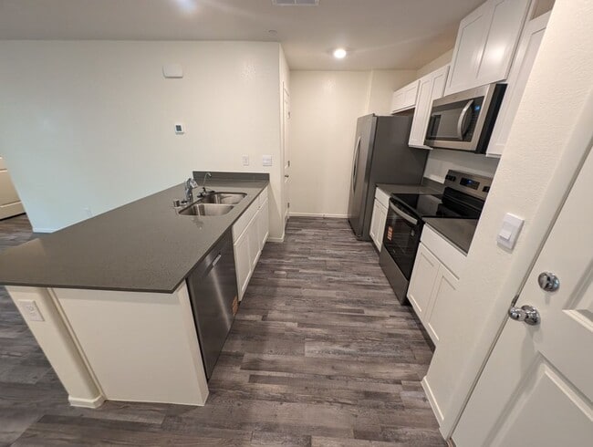 Building Photo - 5018 Sage Mesa Ave