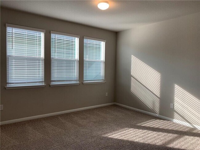 Building Photo - 1308 Anhalt Dr