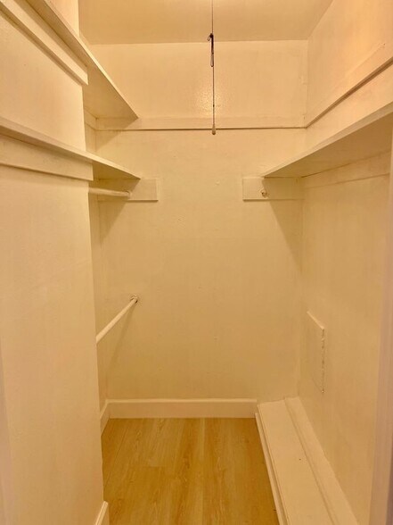 Building Photo - 3400 Timmons Ln