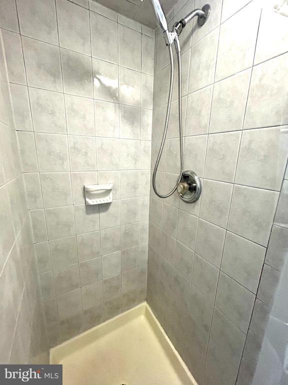 Building Photo - 6476 O'Hara Ct Dr