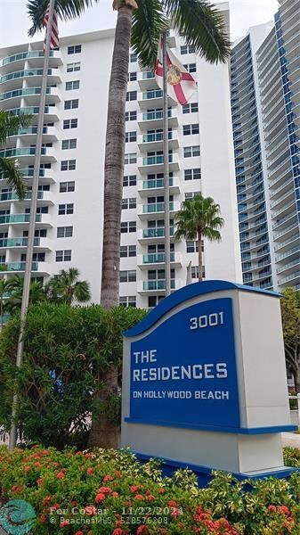 Building Photo - 3001 S Ocean Dr