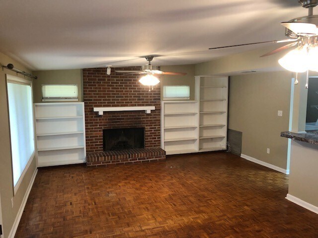 Building Photo - 223 N Lipona Rd
