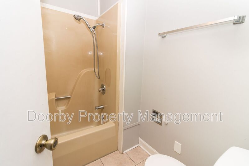 Building Photo - 3302 Harrison Pike