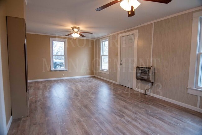 Building Photo - 1 Bedroom Rental in Cherryvale, KS