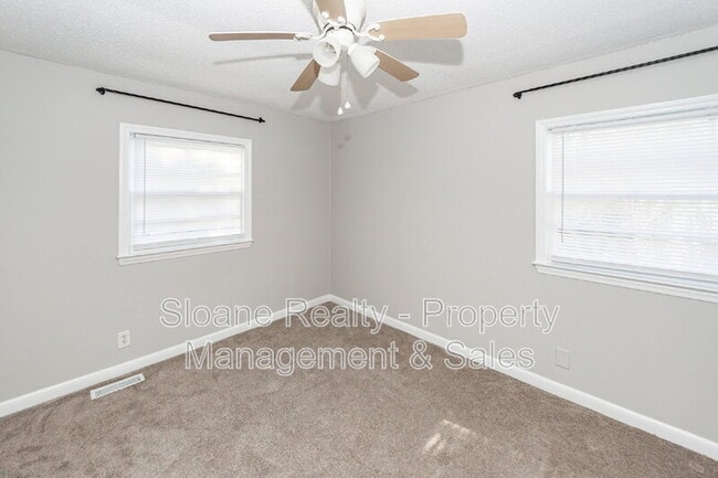 Building Photo - 1520 N Avalon Cir