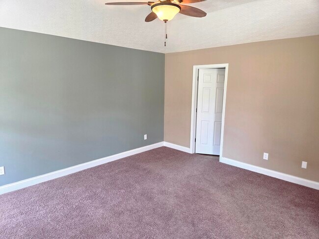 Building Photo - 4636 Marcus Trail