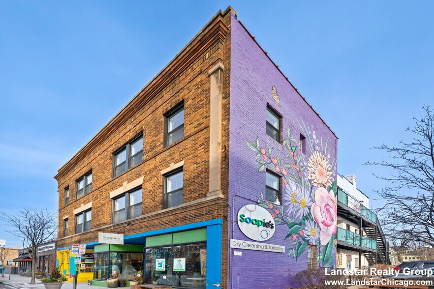 Building Photo - 1241 Chicago Ave